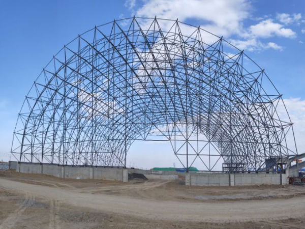 信州区体育场网架结构